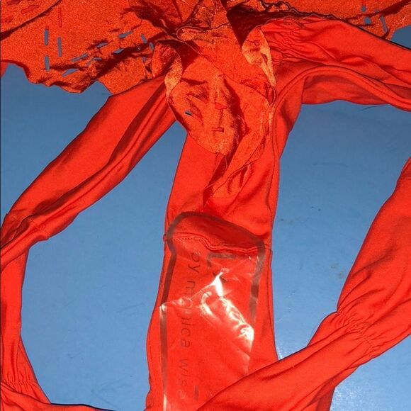 2 Pc L*Space Flutter Bandeau Top & Bottom Bikini - Picture 8 of 8